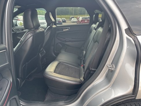 Used 2024 Ford Edge ST-Line image 29