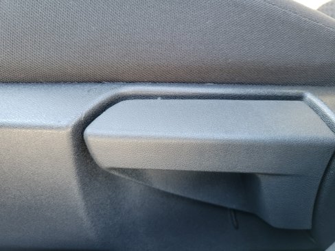 New 2025 Nissan Kicks S w/ Charging Package image 20