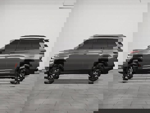 New 2025 Jeep Grand Cherokee L Altitude image 3