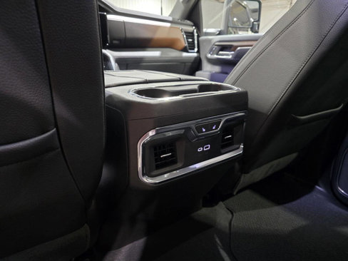 Used 2024 GMC Sierra 2500 Denali w/ Technology Package image 37