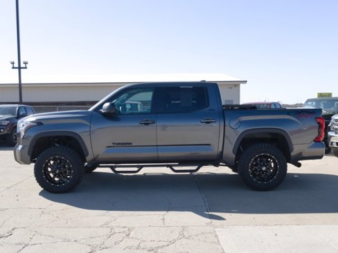 Used 2024 Toyota Tundra SR5 image 3