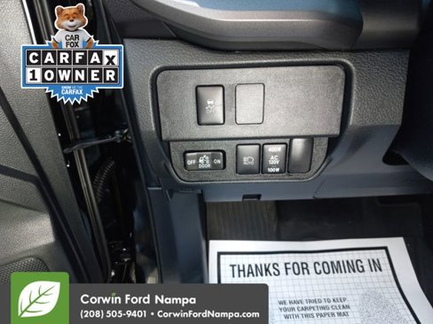 Used 2022 Toyota Tacoma TRD Off-Road image 17