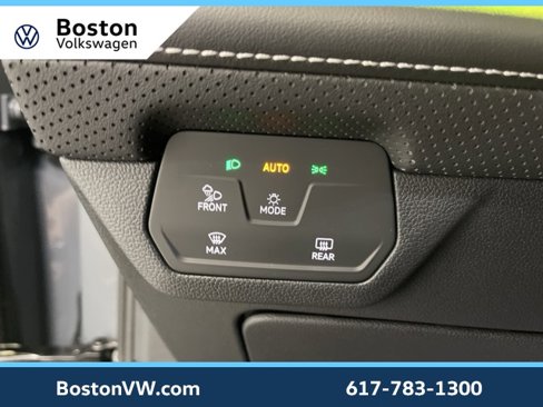 New 2025 Volkswagen Atlas SEL image 15