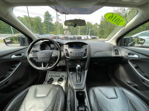 Used 2016 Ford Focus SE w/ Equipment Group 201A image 17