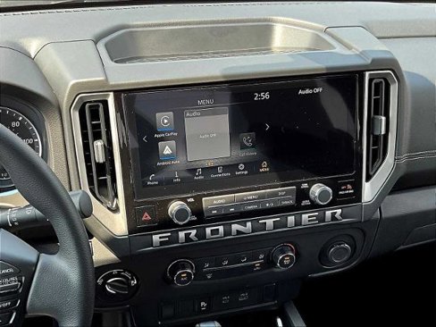 Certified 2025 Nissan Frontier SV image 18