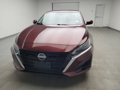 Used 2023 Nissan Altima 2.5 SV image 15