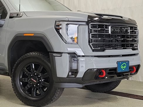 Certified 2025 GMC Sierra 2500 AT4 w/ AT4 Premium Plus Package image 2