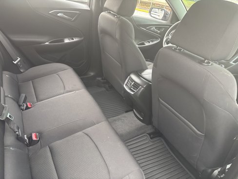 Used 2023 Chevrolet Malibu LT image 6