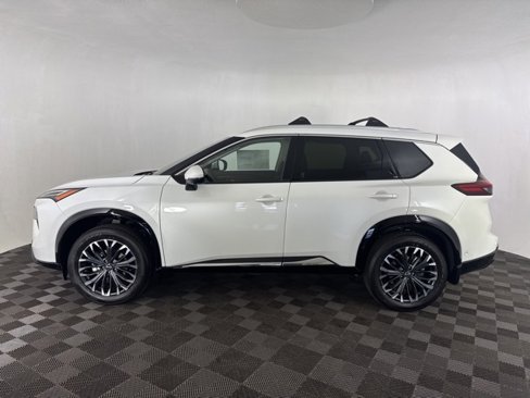 New 2026 Nissan Rogue Platinum image 5