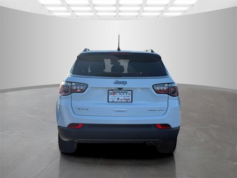 Certified 2022 Jeep Compass Limited image 6