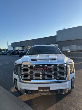 Used 2025 GMC Sierra 2500 Denali w/ Denali Reserve Package image 4