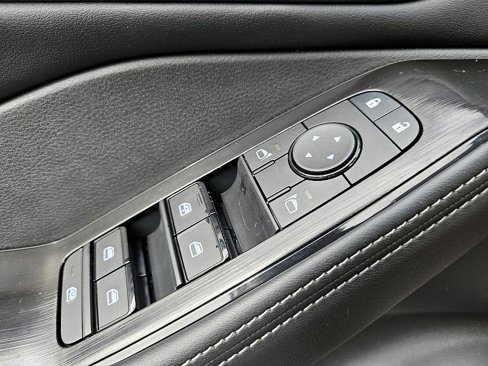 New 2026 Nissan Rogue SV w/ SV Premium Package image 30