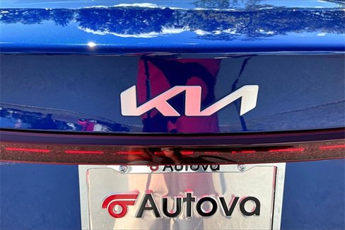 Used 2023 Kia Forte LXS image 31