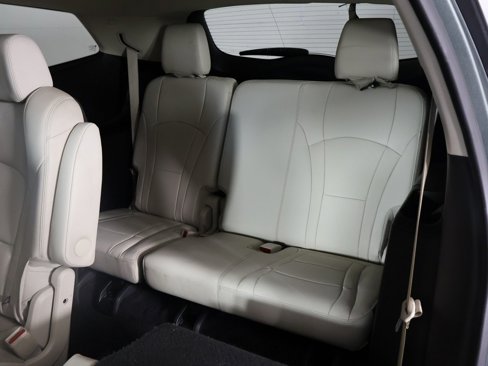 Used 2023 Buick Enclave Essence image 35
