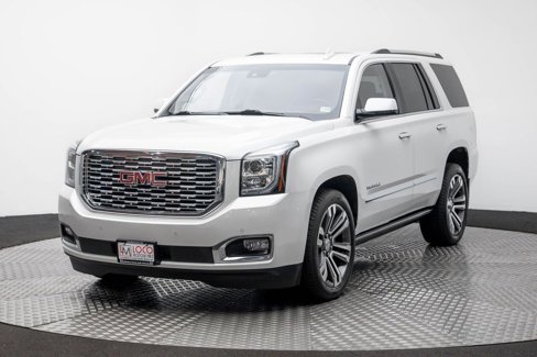 Used 2020 GMC Yukon Denali image 2