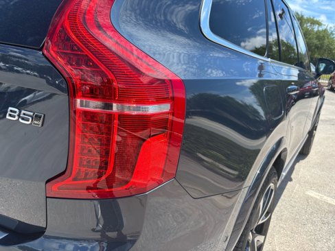 Used 2024 Volvo XC90 B5 Plus w/ Protection Package Premier image 14