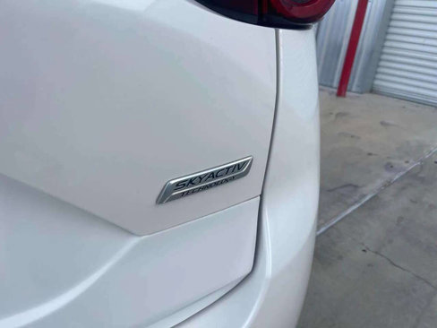 Used 2019 MAZDA CX-5 Touring image 32