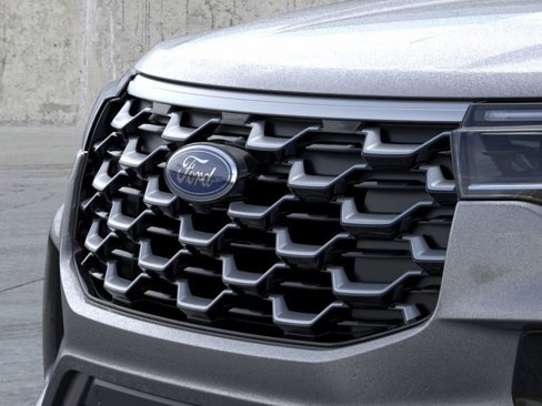 New 2025 Ford Explorer Platinum image 17
