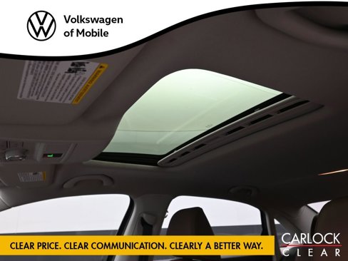 Used 2021 Volkswagen Passat 2.0T SE image 15