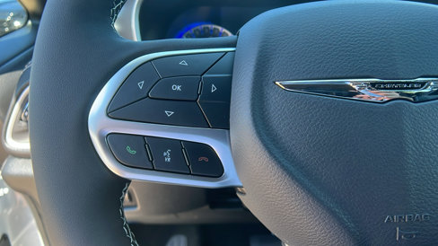 New 2026 Chrysler Pacifica Select image 25