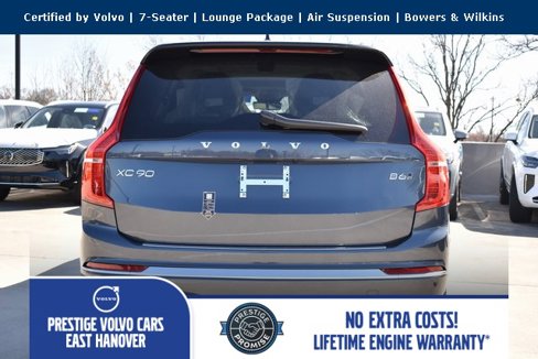 Used 2025 Volvo XC90 B6 Ultra w/ Lounge Package image 6
