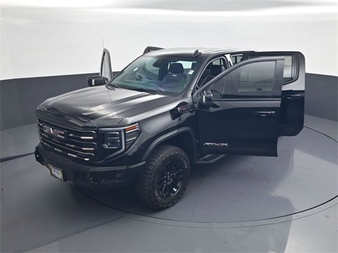 Used 2023 GMC Sierra 1500 AT4X image 30