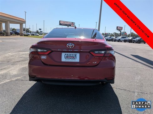 Used 2024 Toyota Camry LE image 4