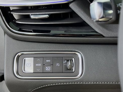 New 2026 Buick Enclave Preferred w/ Power Package image 9