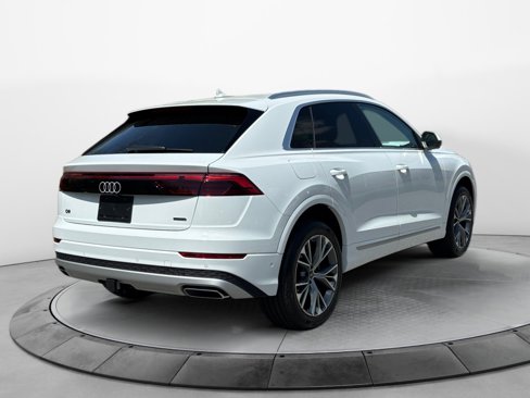 New 2025 Audi Q8 Premium image 7