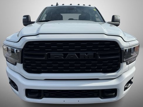 Used 2024 RAM 3500 Big Horn w/ Night Edition image 7
