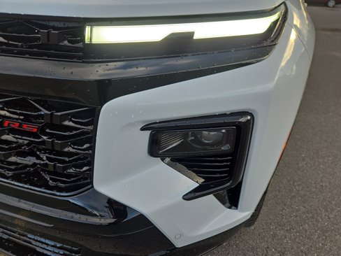 New 2026 Chevrolet Traverse RS w/ LPO, Floor Liner Package image 10