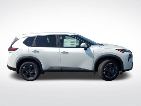 New 2026 Nissan Rogue SV image 2
