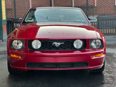 Used 2005 Ford Mustang GT Premium image 16