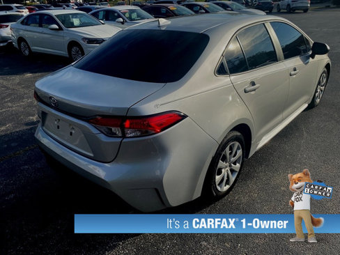 Used 2024 Toyota Corolla LE image 9