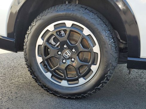Certified 2025 Honda HR-V EX-L image 9