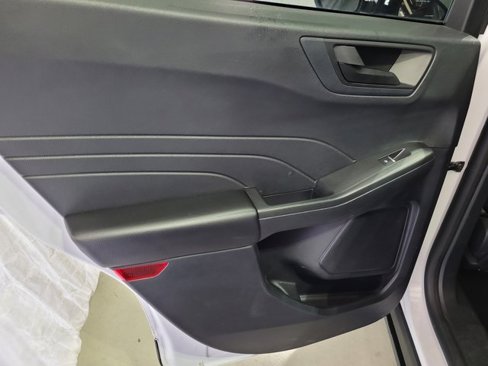 Used 2022 Ford Escape SE image 49