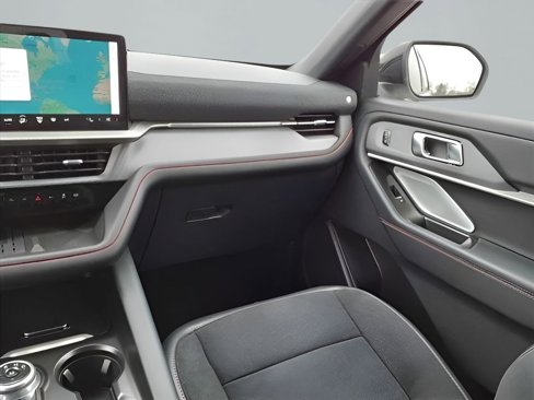 New 2025 Ford Explorer ST image 13