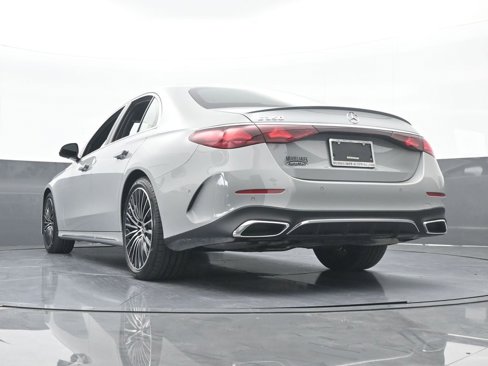 Used 2025 Mercedes-Benz E 350 Sedan image 69