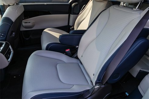 New 2026 Kia Carnival SX Prestige image 17