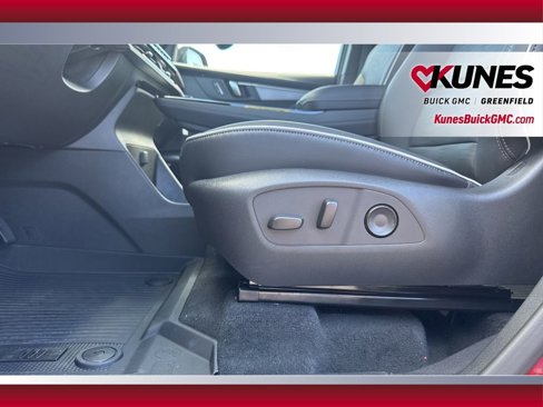 New 2026 Buick Enclave Sport Touring w/ Power Package image 18