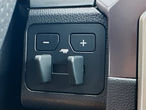 New 2025 Toyota Tacoma SR5 image 10