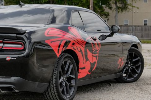 Used 2021 Dodge Challenger R/T w/ Plus Package image 12