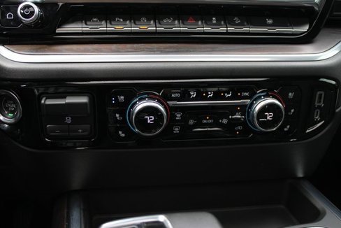 Used 2022 GMC Sierra 1500 SLT w/ SLT Premium Plus Package image 28