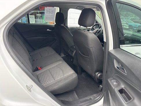 Used 2019 Chevrolet Equinox LT image 9