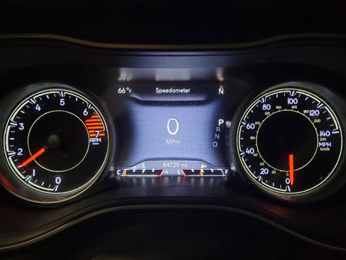 Used 2020 Jeep Cherokee Limited image 23