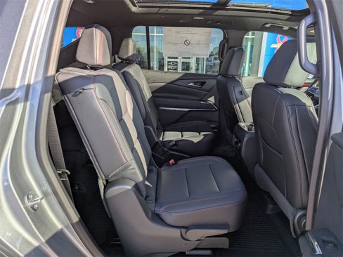 New 2026 Chevrolet Traverse Z71 w/ Enhanced Driving Package image 41