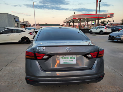 Used 2020 Nissan Altima 2.5 S image 6