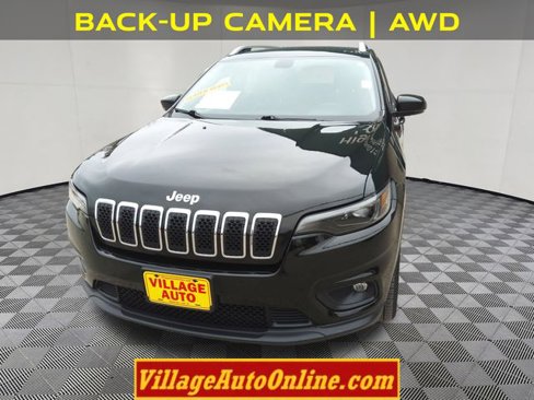 Used 2019 Jeep Cherokee Latitude Plus w/ Cold Weather Group image 8