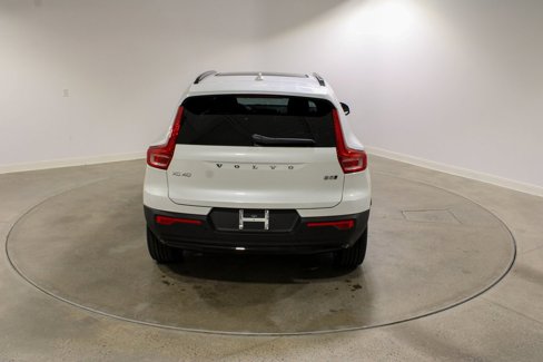 New 2026 Volvo XC40 B5 Plus w/ Protection Package Premier image 5