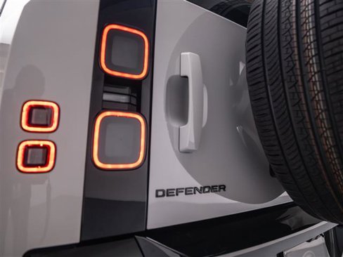 New 2026 Land Rover Defender 110 S image 37